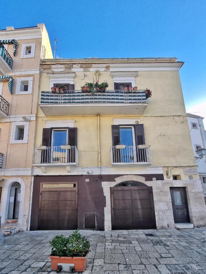 Nonna Laura Apartment Бари Екстериор снимка